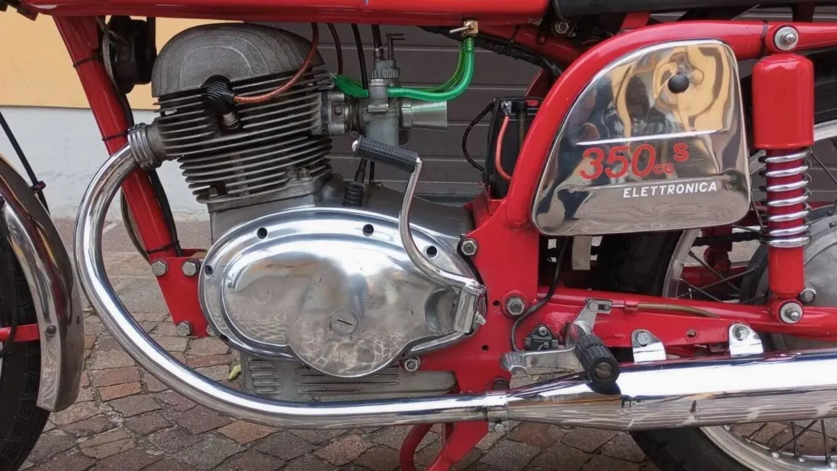 MV Agusta   (5)