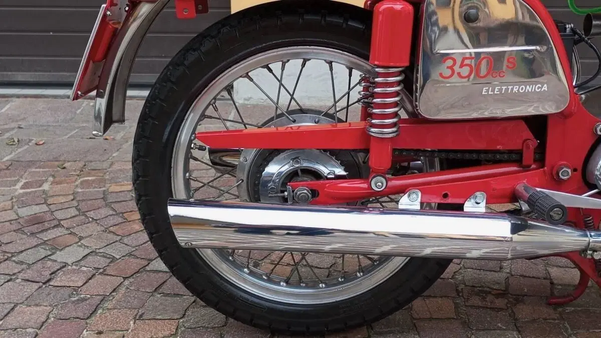 MV Agusta   (9)