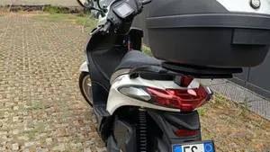 Piaggio Liberty 125 (2025 - 26)  (4)