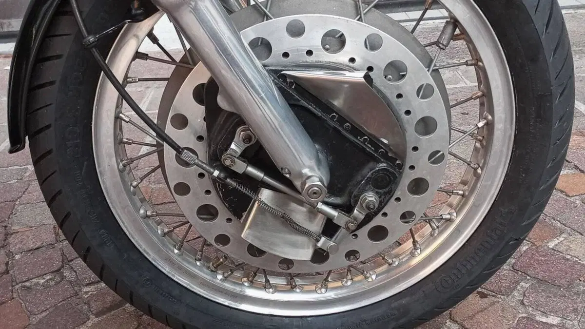 Norton   (6)