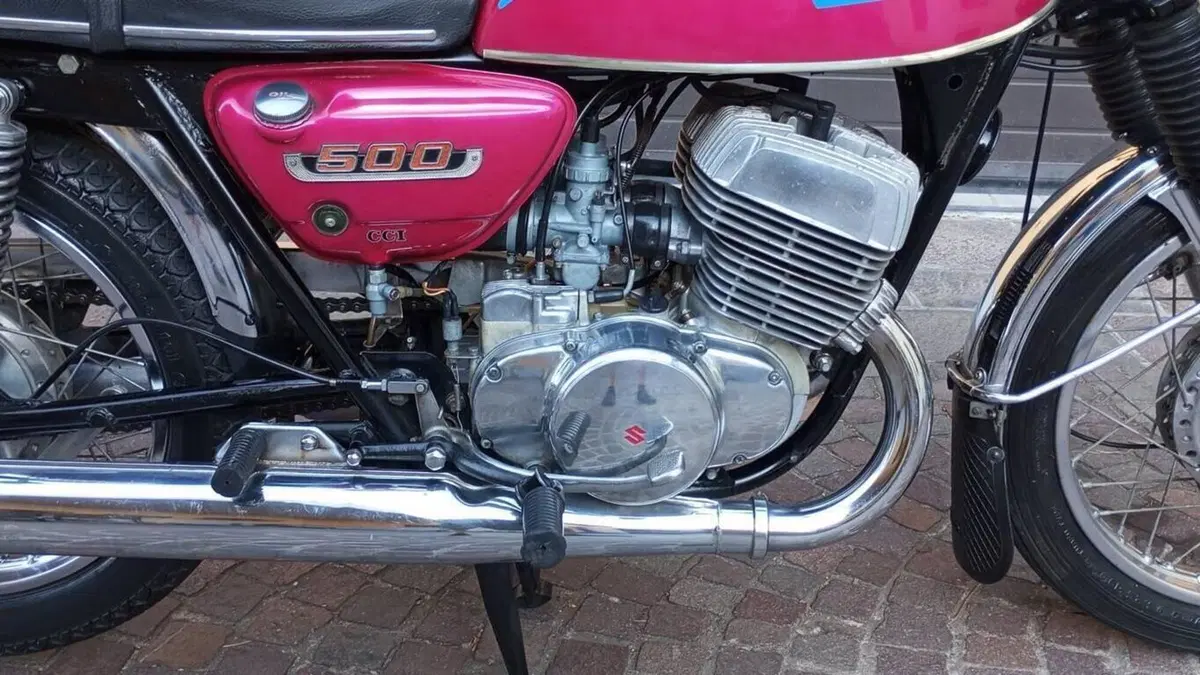 Suzuki   (3)