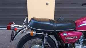 Suzuki   (8)