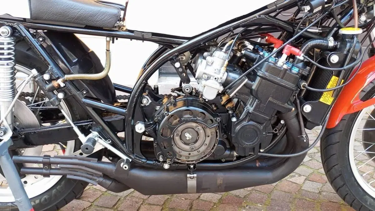 Yamaha   (3)