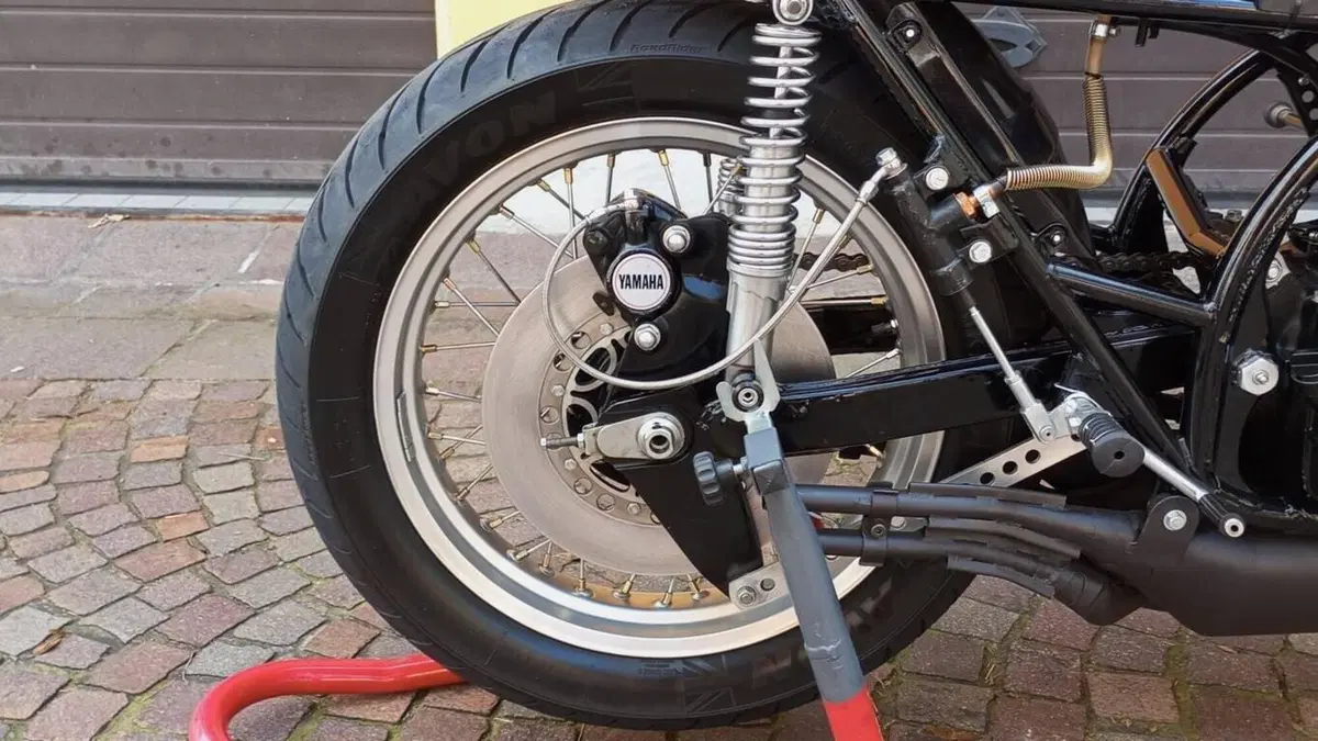 Yamaha   (6)