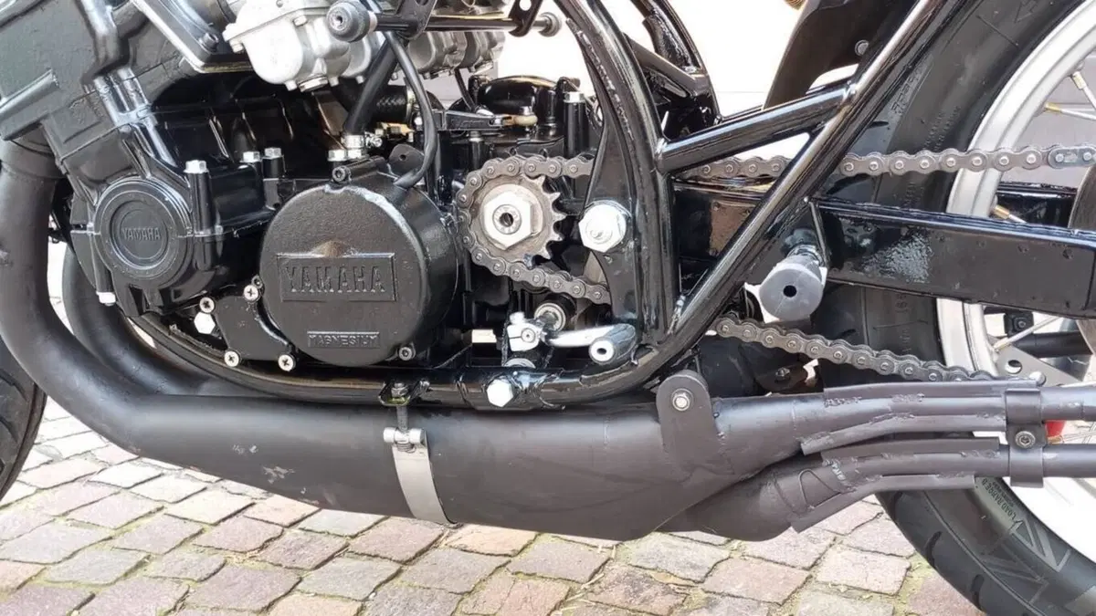 Yamaha   (14)