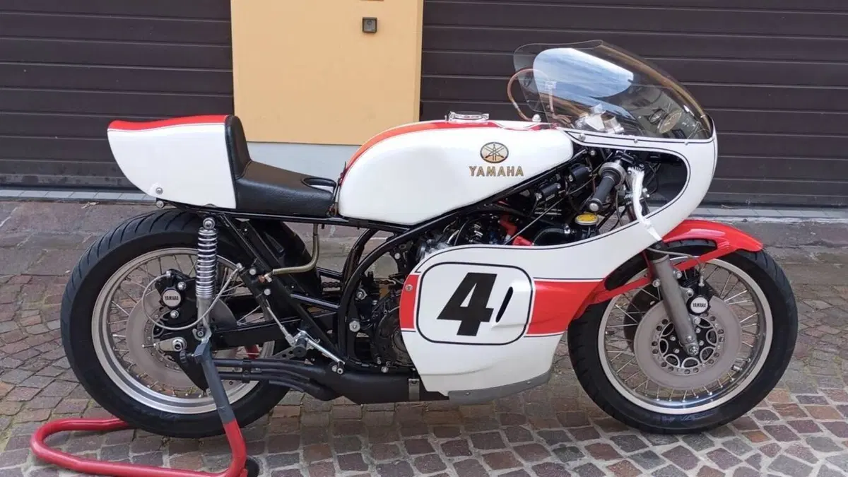 Yamaha   (18)