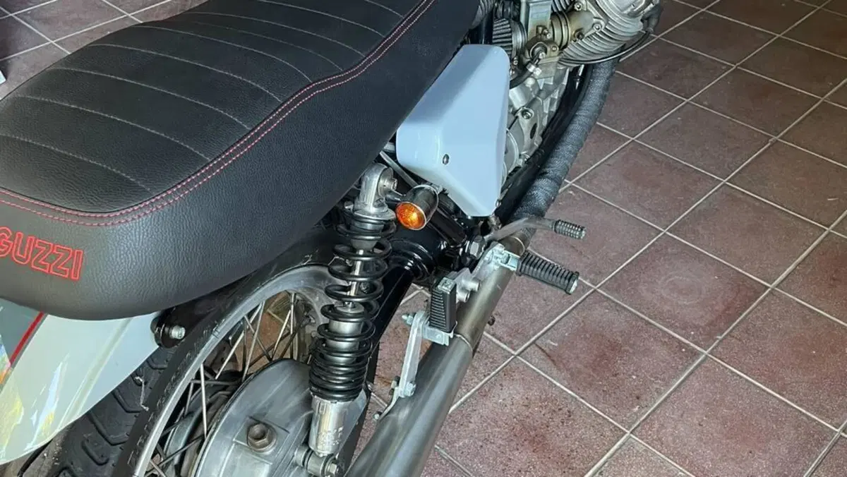 Moto Guzzi   (3)