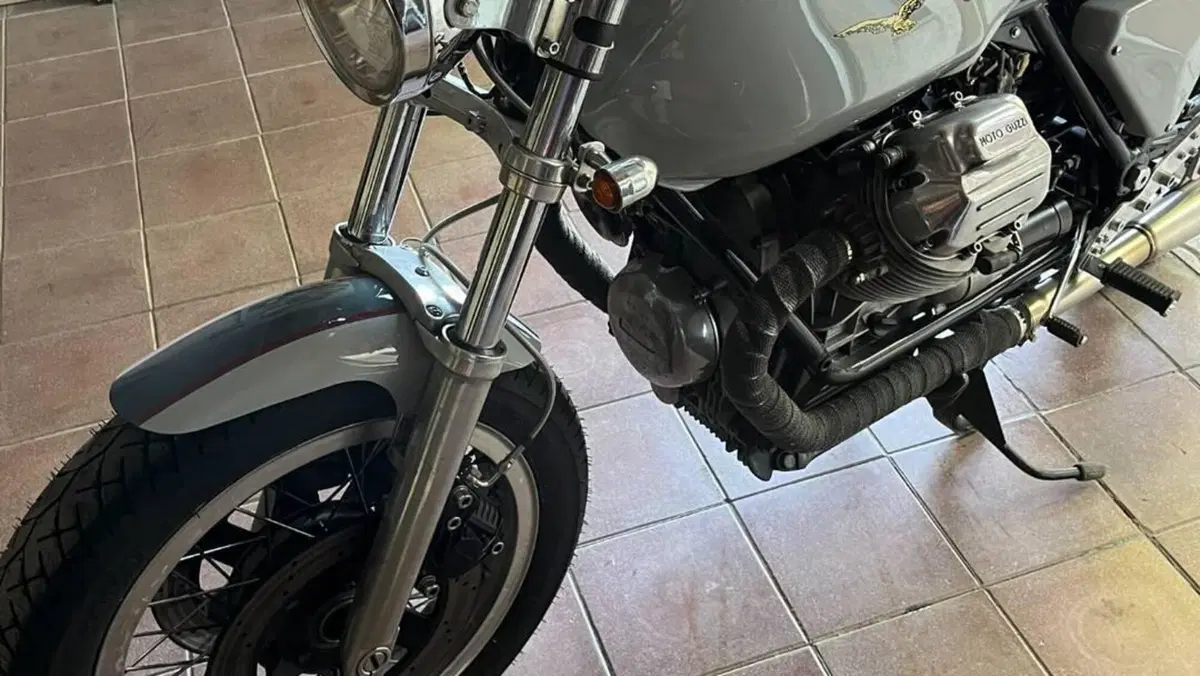 Moto Guzzi   (7)