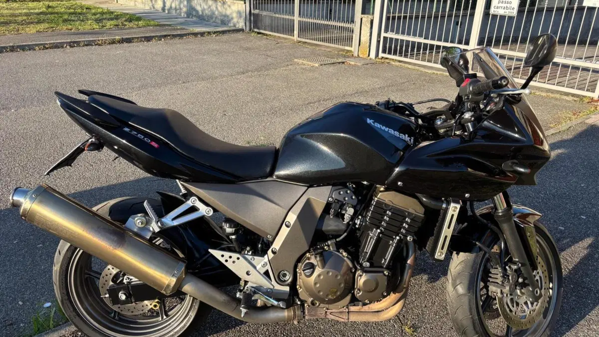Kawasaki Z 750 S  (4)