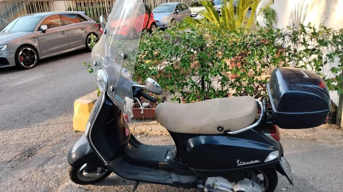Vespa LX 150 (2005 - 11)  (3)