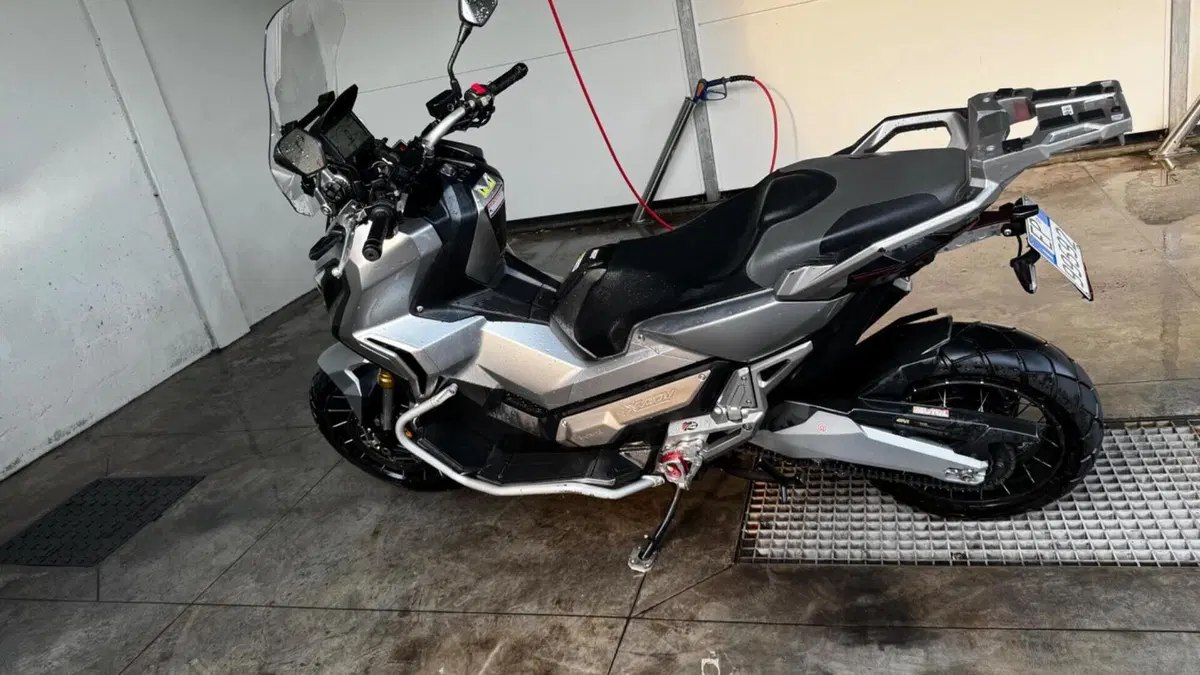 Honda X-ADV 750 (2018 - 20)  (9)