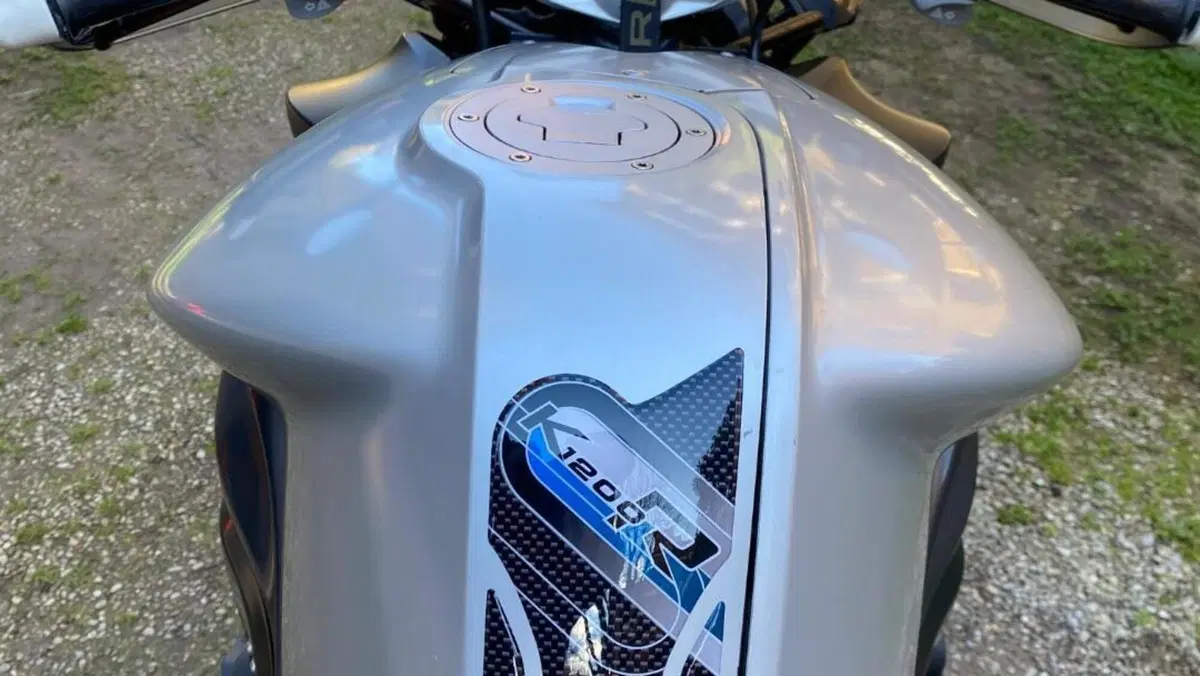 Bmw K 1200 R  (2)