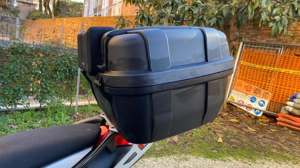 Bmw K 1200 R  (9)
