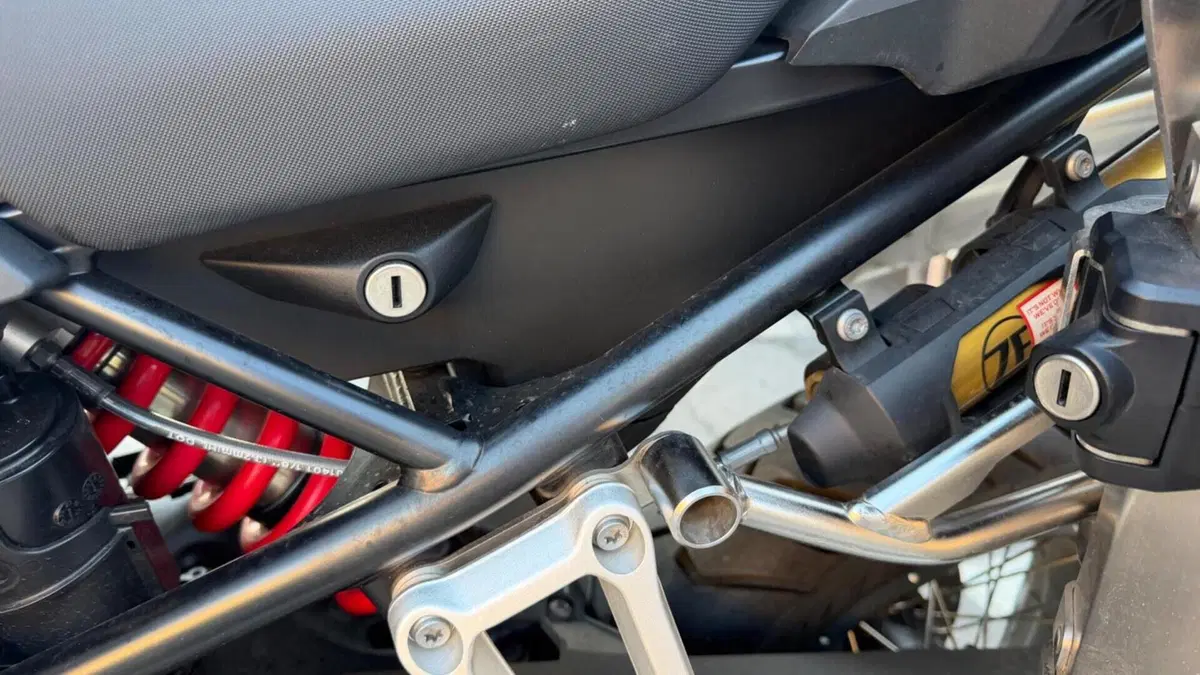 Bmw F 900 GS Adventure (2024 - 26)  (2)