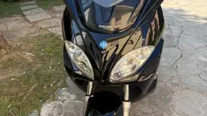 Piaggio X9 250 Evolution 