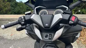 Honda Forza 350 Deluxe (2022 - 24)  (11)