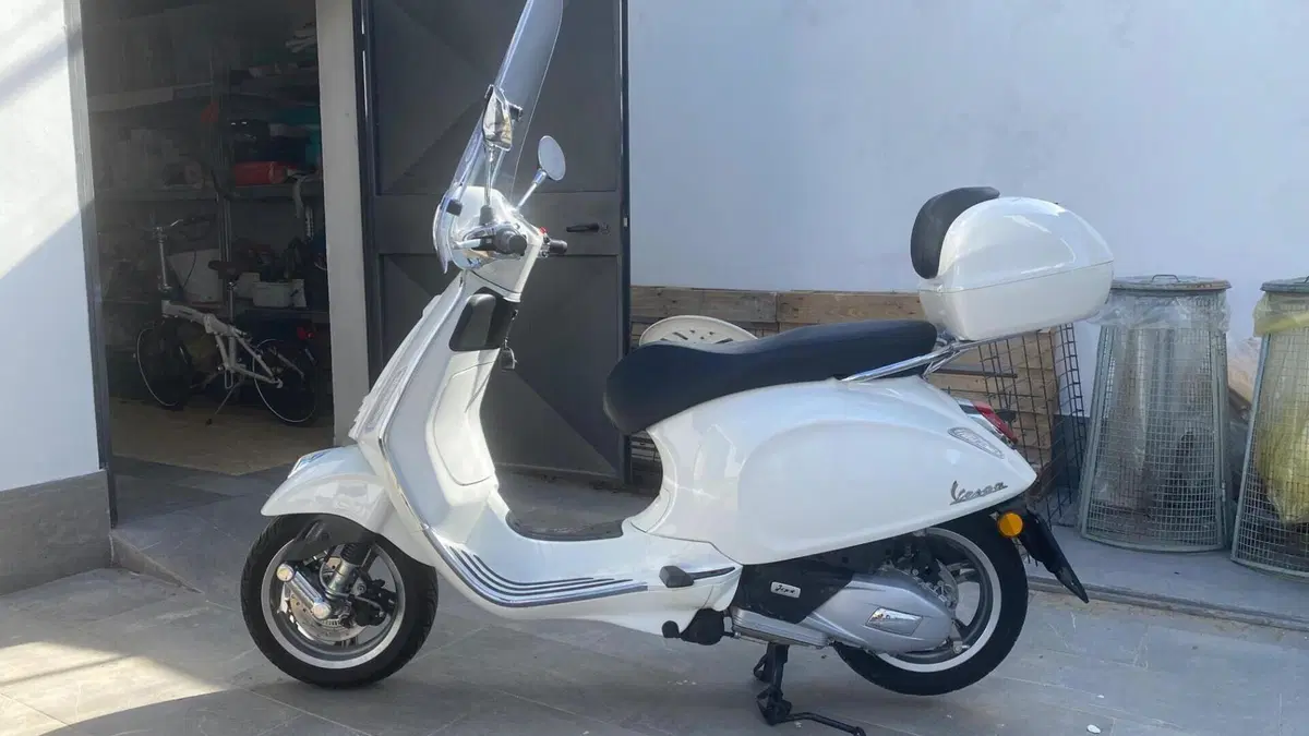 Vespa Primavera 125 (2024 - 25)  (4)