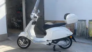 Vespa Primavera 125 (2024 - 25)  (4)