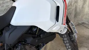 Ducati DesertX (2022 - 25)  (6)