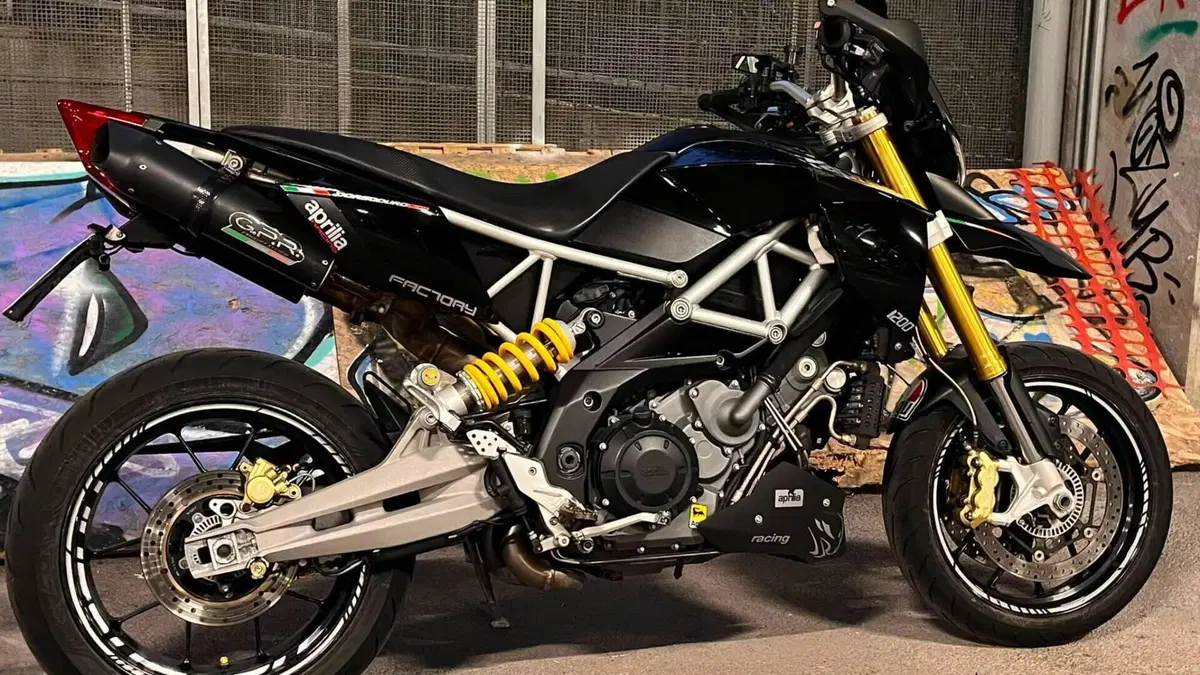 Aprilia Dorsoduro 1200 ABS (2012 - 15) 
