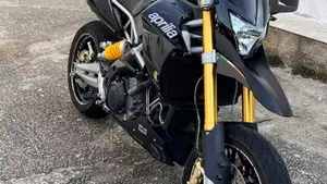 Aprilia Dorsoduro 1200 ABS (2012 - 15)  (4)