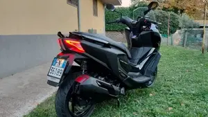 Kymco Downtown 350i GT (2024 - 26)  (2)