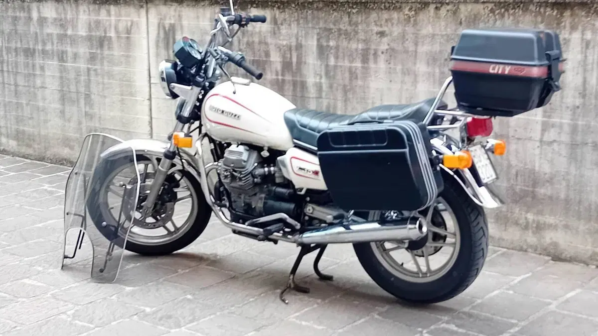 Moto Guzzi   (6)
