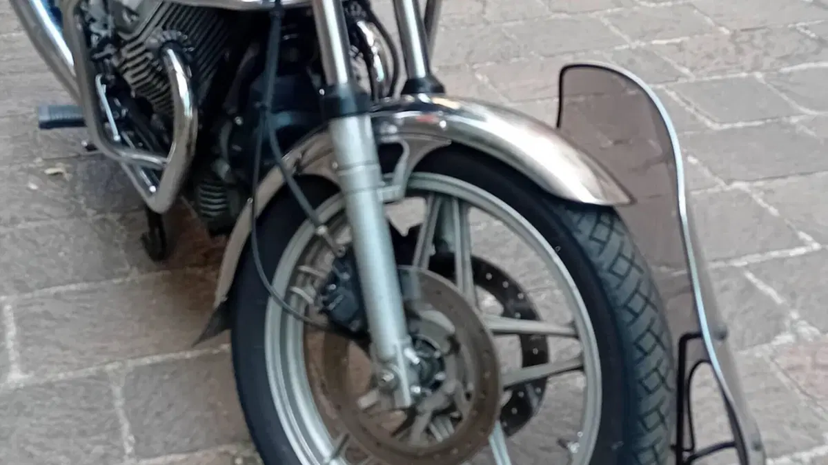 Moto Guzzi   (7)
