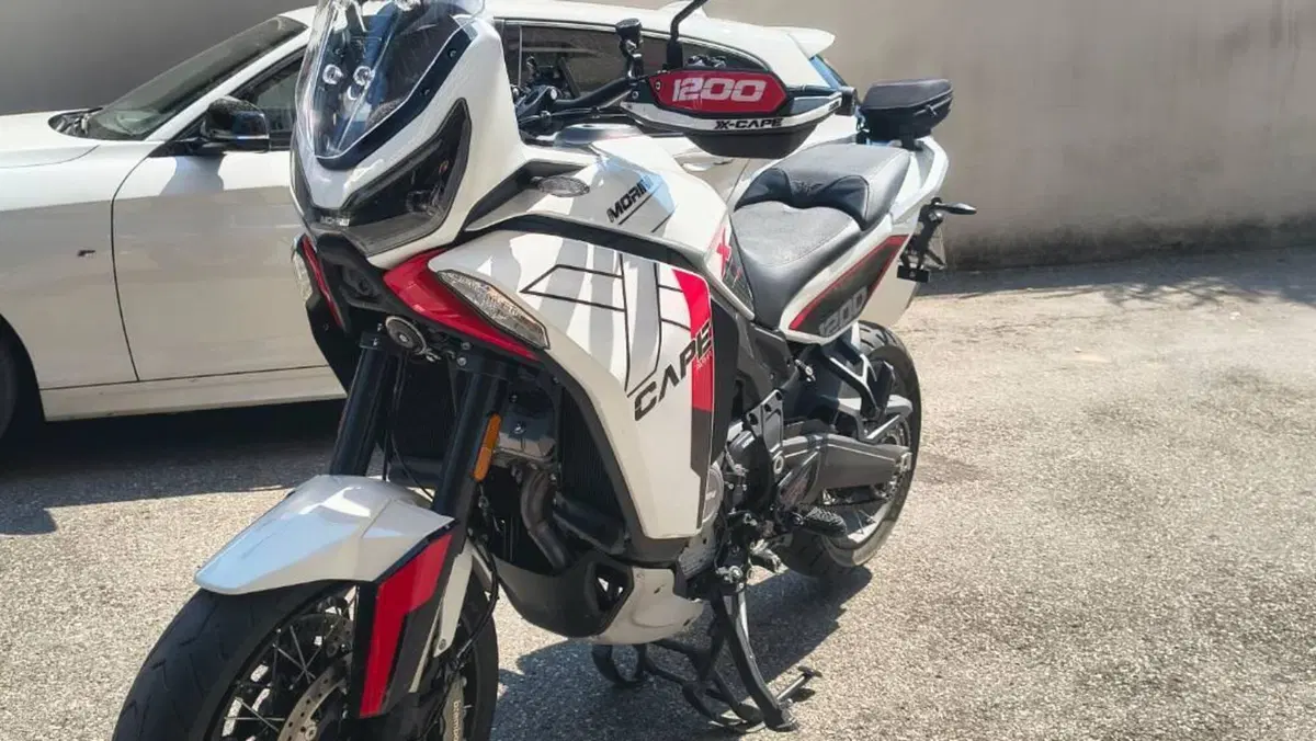 Moto Morini X-Cape 1200 (2026)  (2)