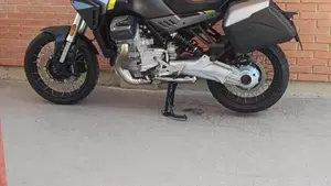 Moto Guzzi Stelvio (2024 - 26) 