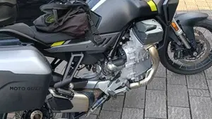 Moto Guzzi Stelvio (2024 - 26)  (8)