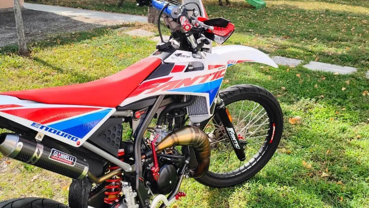 Fantic Motor Enduro 50 E Performance 2t (2019)  (4)