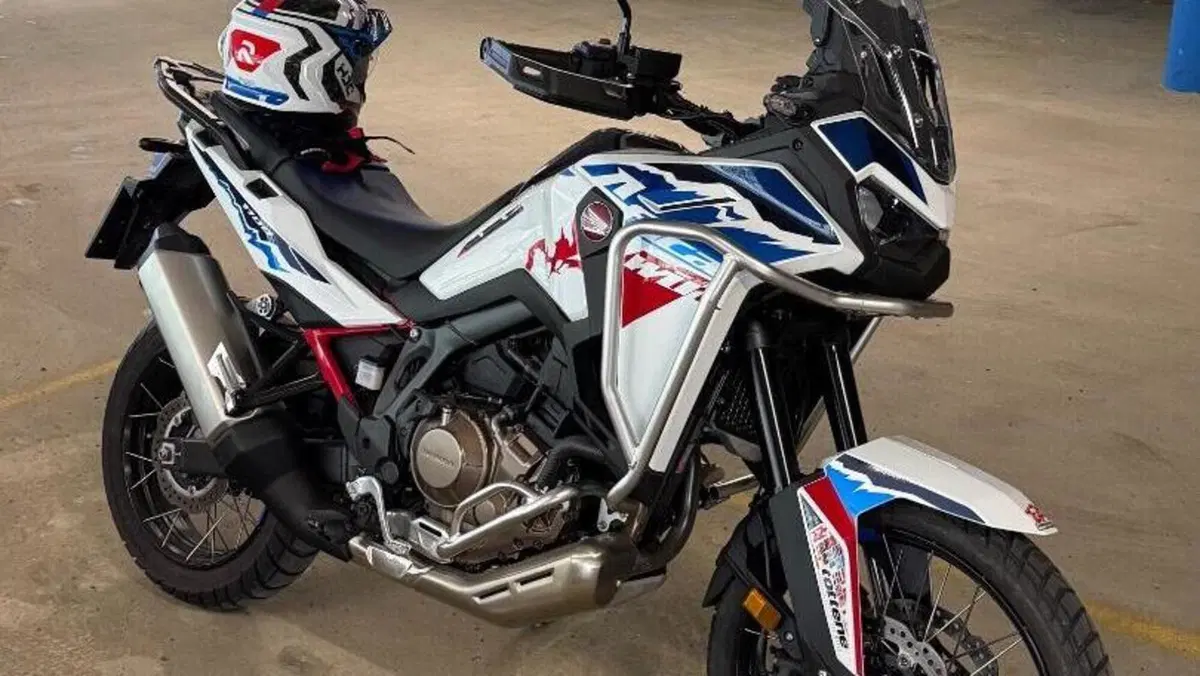 Honda Africa Twin CRF 1100L ES (2024 - 26)  (2)
