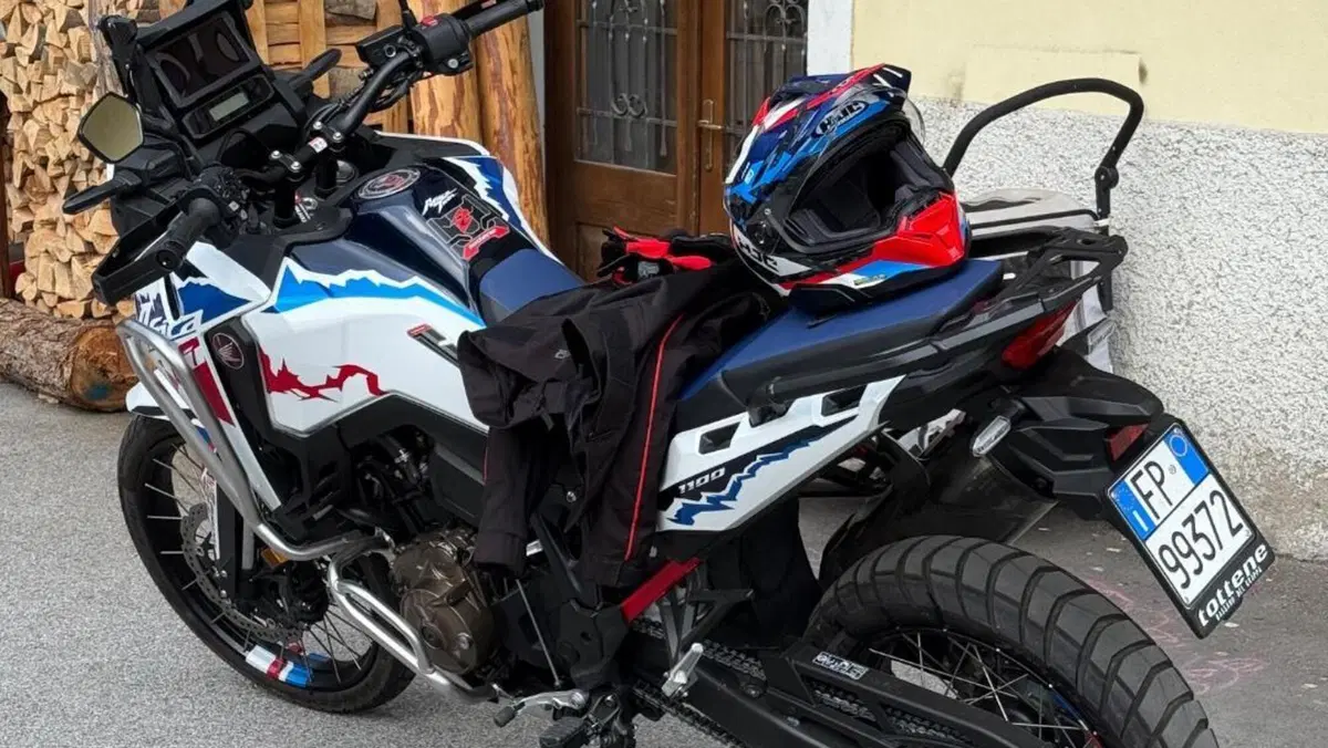 Honda Africa Twin CRF 1100L ES (2024 - 26)  (3)