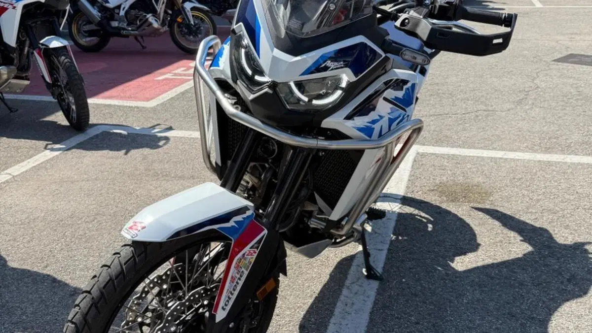 Honda Africa Twin CRF 1100L ES (2024 - 26)  (6)