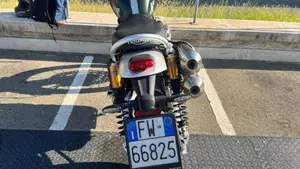 Triumph Scrambler 1200 XE (2026)  (10)