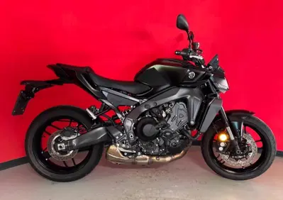 Yamaha MT-09 Y-AMT (2024 - 26) - Annuncio 10090727