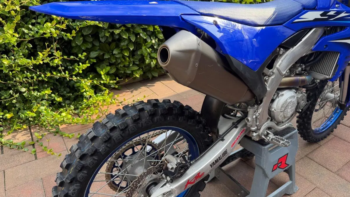 Yamaha YZ 450 F (2026)  (2)
