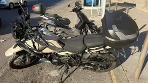 Royal Enfield Himalayan 450 (2024 - 26)  (2)