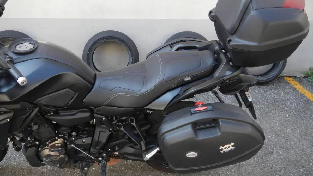 Yamaha Tracer 700 (2016 - 20)  (2)