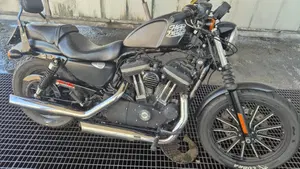 Harley-Davidson 883 Iron (2012 - 14) - XL 883N 