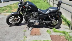 Harley-Davidson 883 Iron (2012 - 14) - XL 883N  (3)