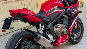 Honda CBR 650 R (2021 - 23)  (5)