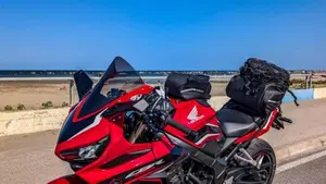 Honda CBR 650 R (2021 - 23)  (2)
