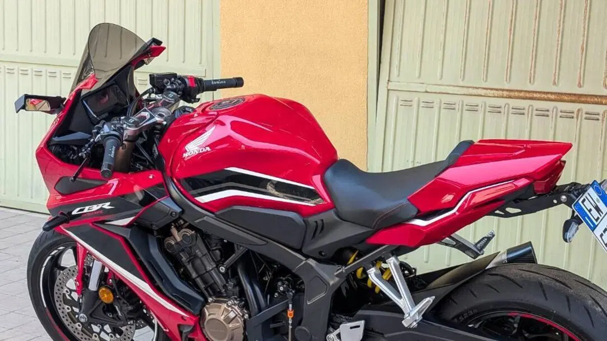 Honda CBR 650 R (2021 - 23)  (7)