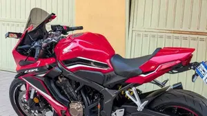 Honda CBR 650 R (2021 - 23)  (7)