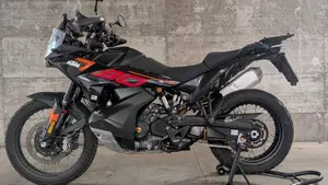 KTM 790 Adventure (2023 - 24)  (2)