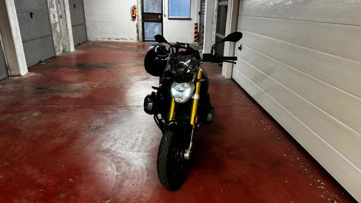 Bmw R 1250 R (2021 - 25)  (3)