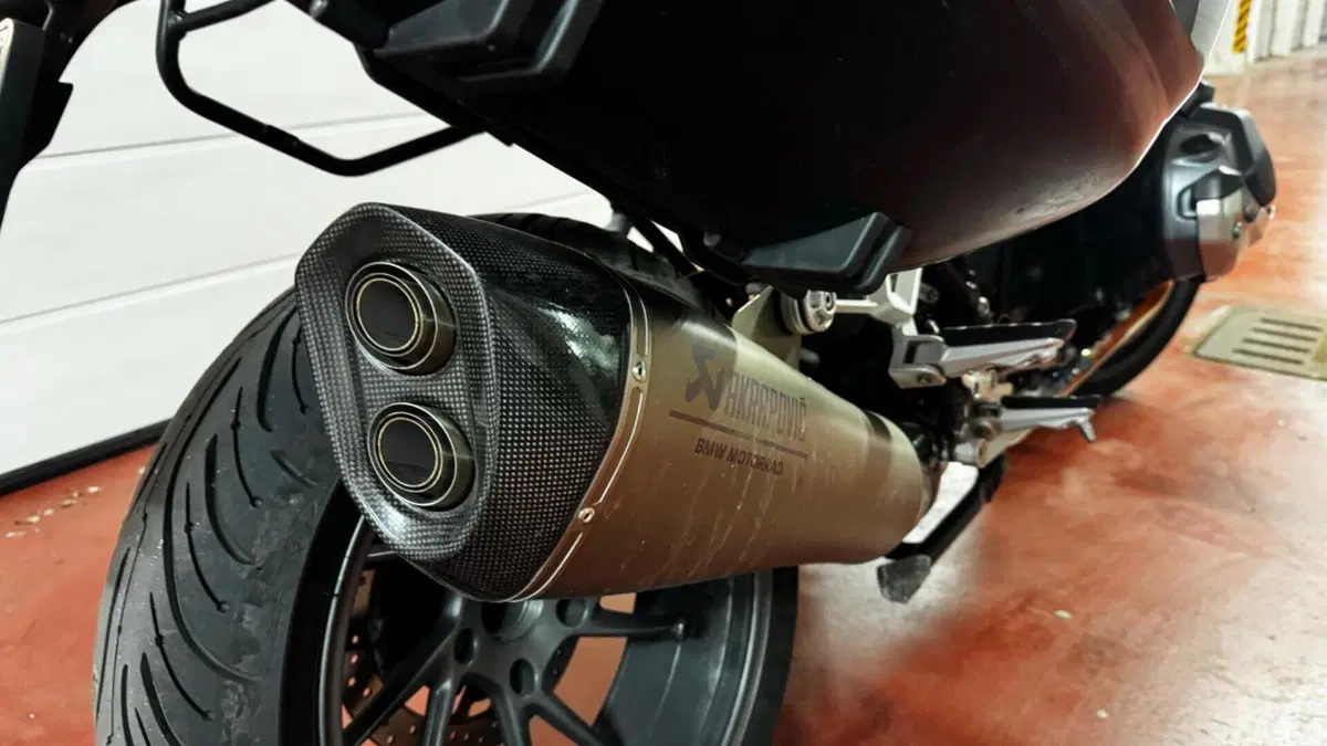 Bmw R 1250 R (2021 - 25)  (6)