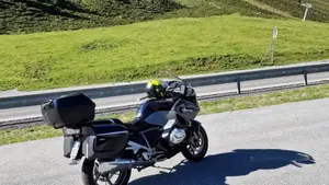 Bmw R 1250 RT (2019 - 20)  (4)